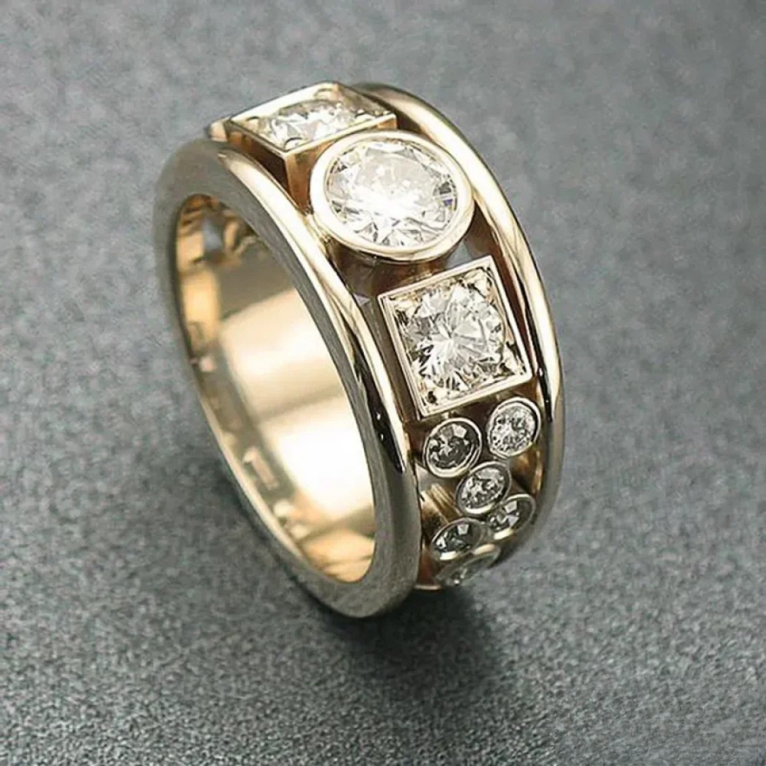 Vintage Gold Zirconia Ring