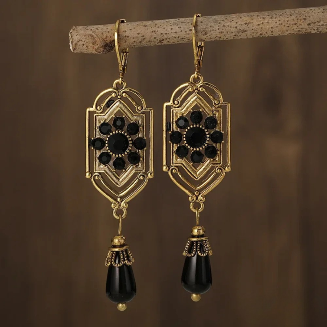 Vintage Black Dangling Crystal Earrings