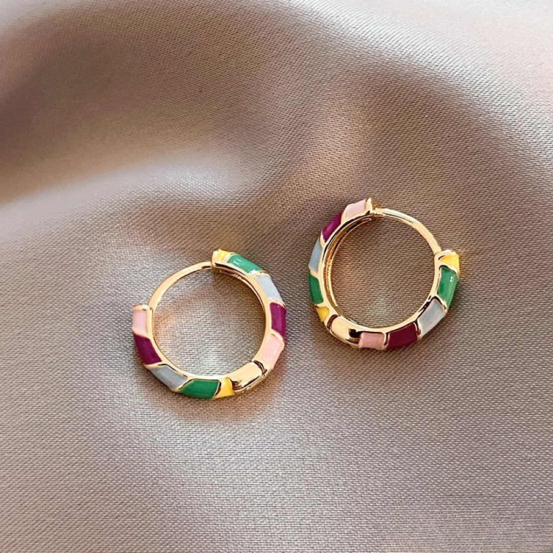 Elegant Earrings with Multicoloured Enamel in Gold